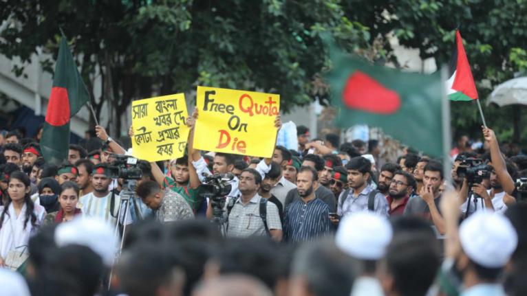 বিবিসির প্রতিবেদন: আবারও জ্বলে উঠেছে বাংলাদেশের ছাত্র আন্দোলন