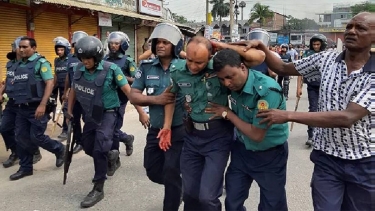 আন্দোলনের সময় নিহত ৪৪ পুলিশ সদস্যদের তালিকা প্রকাশ