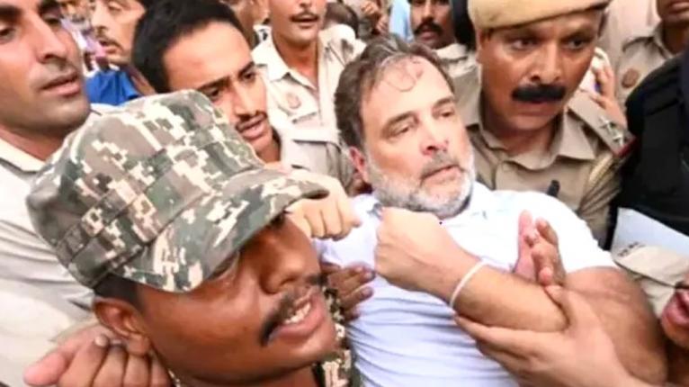 আটক রাহুল, প্রিয়াঙ্কা, অখিলেশ মোদির বাসভবনের সামনে রণক্ষেত্র