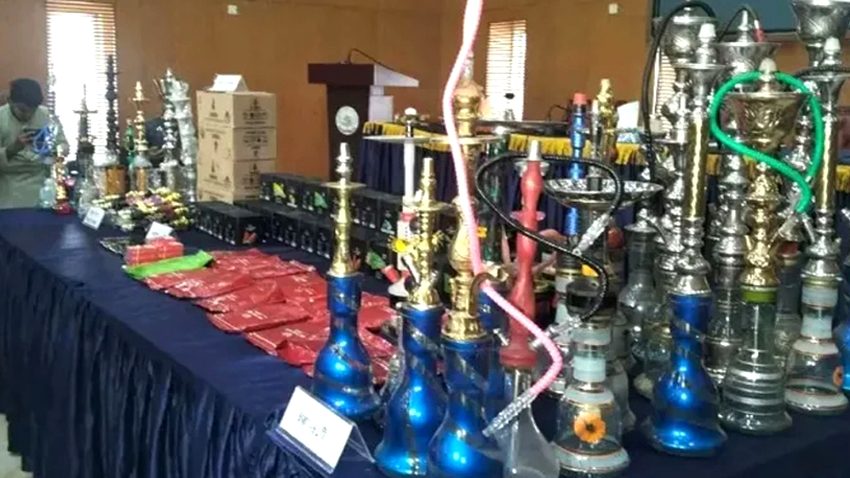 ইরান থেকে ফিরে যমজ ভাইয়ের সিসা কারবার
