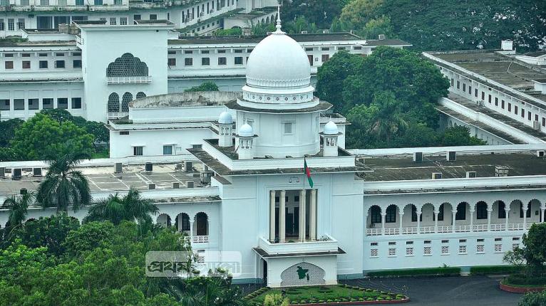 পুরুষ নির্যাতন প্রতিরোধে আইন প্রণয়নের নির্দেশনা চেয়ে হাইকোর্টে রিট