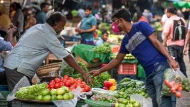 Rising fuel costs drive up prices of daily essentials in Dhaka