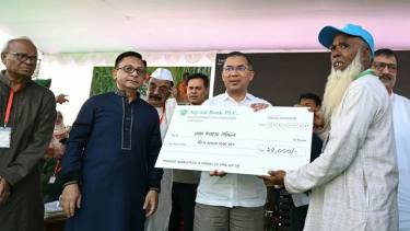 রাজশাহীতে ৩৮ হাজার আখচাষীকে ১২ কোটি টাকা প্রণোদনা দিলেন প্রধানমন্ত্রী