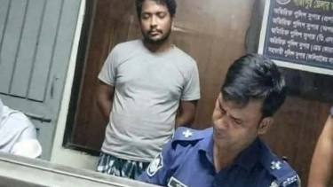 গাজীপুরে অন্তঃসত্ত্বা স্ত্রীকে হত্যার পর লাশের পাশে বসে ধূমপান করলেন স্বামী
