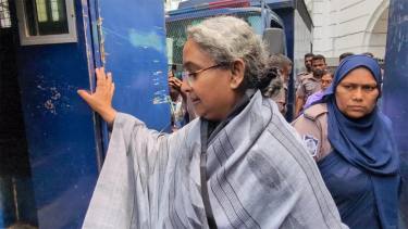 অটোরিকশাচালক হাফিজুল হত্যা: রিমান্ড শেষে কারাগারে দীপু মনি